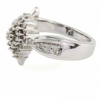 9ct white gold Diamond Cluster Ring size N